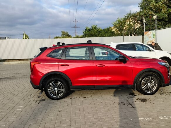 2024 Haval Jolion I, красный, 2050000 рублей - вид 4