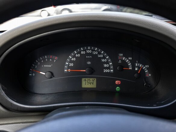 2011 Lada (ВАЗ) Kalina I, белый, 330000 рублей - вид 15