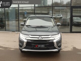 2017 Mitsubishi Outlander III Рестайлинг 2, серый, 1609000 рублей, вид 2