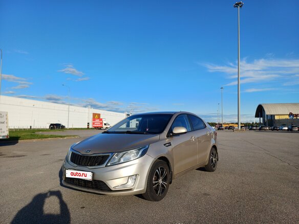 2012 Kia Rio 4-speed III, бежевый