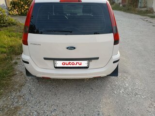 2005 Ford Fusion I, белый, 345000 рублей, вид 3