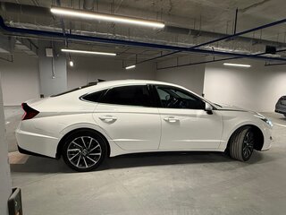 2021 Hyundai Sonata VIII (DN8), белый, 2600000 рублей, вид 4