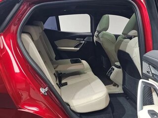 2024 BMW iX2 eDrive20, красный, 5755000 рублей, вид 5