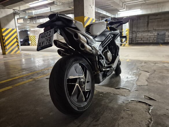 2026 CFMoto 750SR-S, белый, 850000 рублей - вид 2