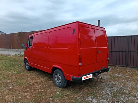 1989 Mercedes-Benz T1, красный, 450000 рублей, вид 4