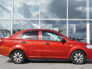2011 Chevrolet Aveo I Рестайлинг, красный, 399000 рублей, вид 4