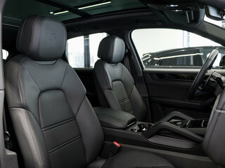2026 Porsche Cayenne III Рестайлинг, чёрный, 17290000 рублей, вид 2