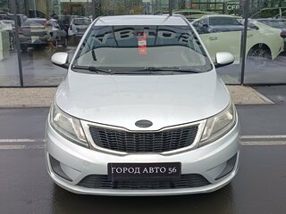2013 Kia Rio III, серебристый, 520000 рублей, вид 1