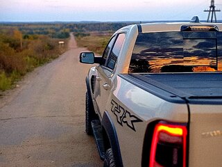 2022 Ram 1500 Crew Cab TRX V, коричневый, 11500000 рублей, вид 3