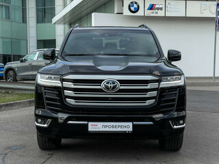 2024 Toyota Land Cruiser 300 Series, чёрный, 11750000 рублей, вид 2