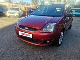 2007 Ford Fiesta Mk5, красный, 395000 рублей, вид 2