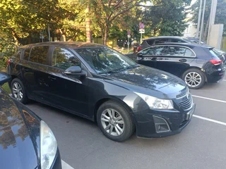 2013 Chevrolet Cruze I Рестайлинг, чёрный, 840000 рублей, вид 2