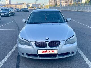 2006 BMW 5 серии 525i V (E60/E61), серебристый, 800000 рублей, вид 3