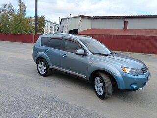 2008 Mitsubishi Outlander II, серый, 900000 рублей, вид 2