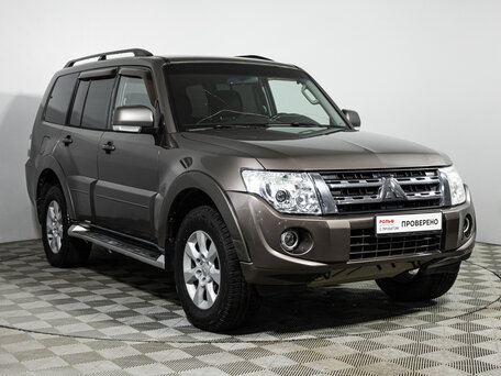2011 Mitsubishi Pajero IV Рестайлинг 1, коричневый, 1649585 рублей, вид 3