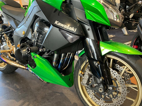 2010 Kawasaki Z 1000, зелёный, 720000 рублей, вид 3