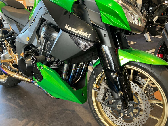 2010 Kawasaki Z 1000, зелёный, 720000 рублей - вид 2