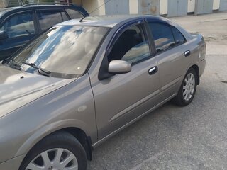 2005 Nissan Almera II (N16) Рестайлинг, бежевый, 330000 рублей, вид 4