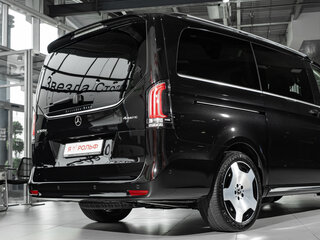2026 Mercedes-Benz V-Класс Long 300 d длинный III (W447) Рестайлинг 2, чёрный, 14832000 рублей, вид 5