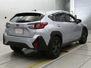 2023 Subaru Crosstrek III, серебристый, 2000999 рублей, вид 2