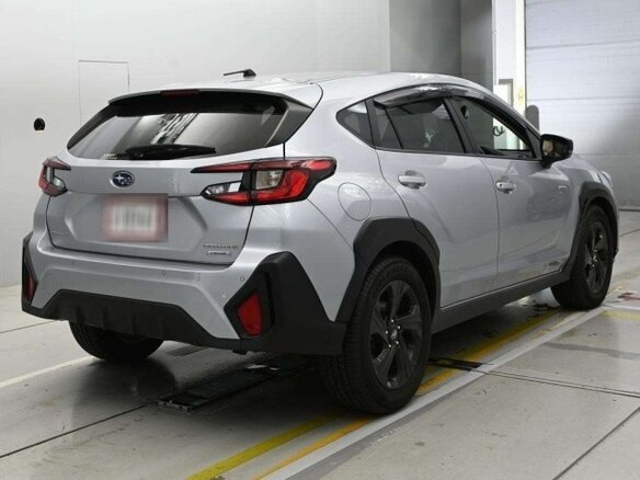 2023 Subaru Crosstrek III, серебристый, 2000999 рублей - вид 1