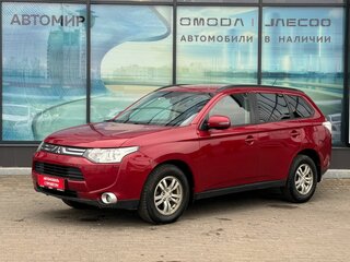 2013 Mitsubishi Outlander III, красный, 1175000 рублей, вид 1