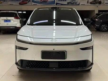 2025 Toyota bZ3X 58.3 kWh, белый, 2890000 рублей, вид 3