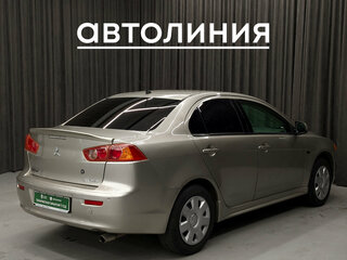 2007 Mitsubishi Lancer X, бежевый, 750000 рублей, вид 3