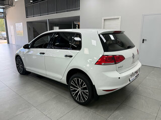 2014 Volkswagen Golf VII, белый, 699000 рублей, вид 4