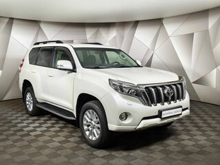 2017 Toyota Land Cruiser Prado 6-speed 150 Series Рестайлинг 1, белый, 4275000 рублей, вид 3