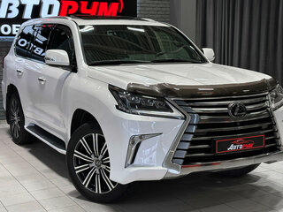 2018 Lexus LX 570 III Рестайлинг 2, белый, 9250000 рублей, вид 5