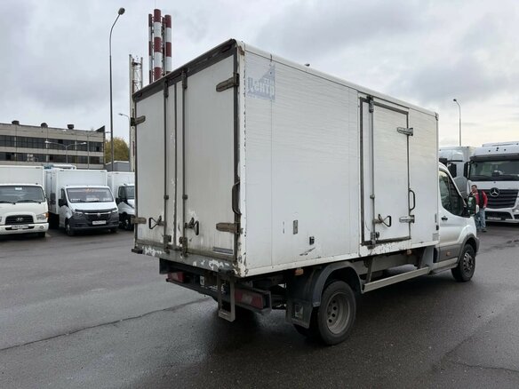 2017 Ford Transit, белый, 1450000 рублей - вид 4
