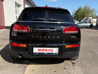 2020 Mini Clubman One D II Рестайлинг, чёрный, 2520000 рублей, вид 5