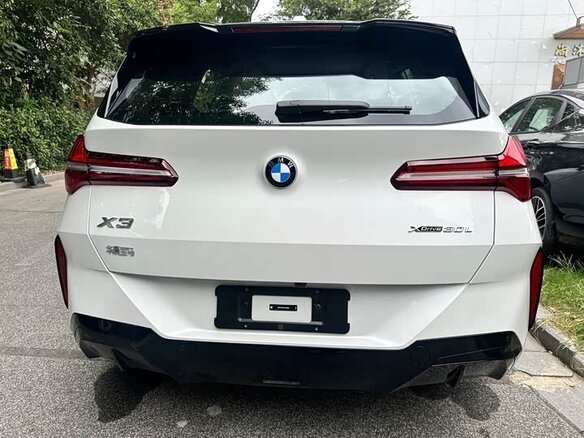 2026 BMW X3 30L xDrive IV (G45/G48), белый - вид 4
