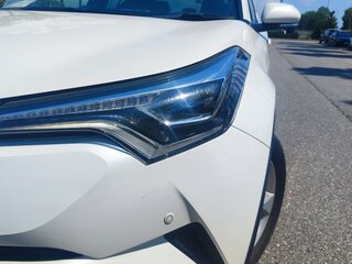 2018 Toyota C-HR I, белый, 2000000 рублей, вид 2