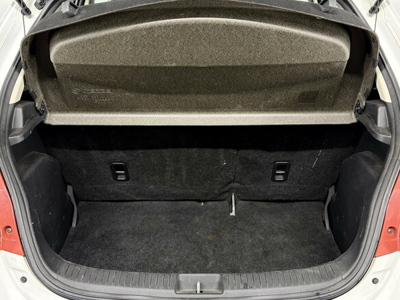 2008 Mazda 2 II (DE), белый, 630000 рублей - вид 9