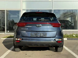 2019 Kia Sportage IV Рестайлинг, синий, 2050000 рублей, вид 5