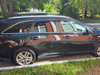 2019 Kia Ceed III, чёрный, 1450000 рублей, вид 4