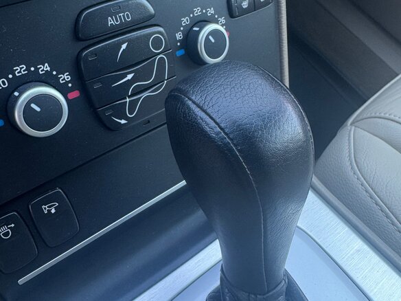 2012 Volvo XC90 I Рестайлинг, чёрный - вид 17