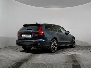 2020 Volvo V60 Cross Country II, голубой, 3890000 рублей, вид 5