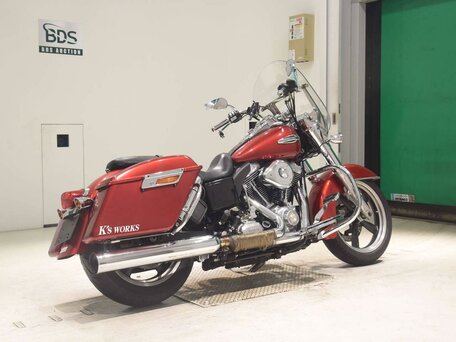 2011 Harley-Davidson Dyna Switchback, красный, 757000 рублей, вид 5