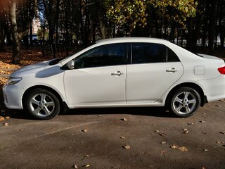 2011 Toyota Corolla X (E140, E150) Рестайлинг, белый, 1100000 рублей, вид 3