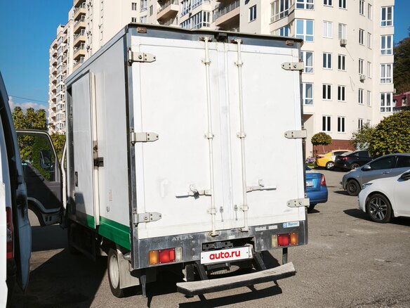 2005 Nissan Atlas, белый, 1250000 рублей - вид 11