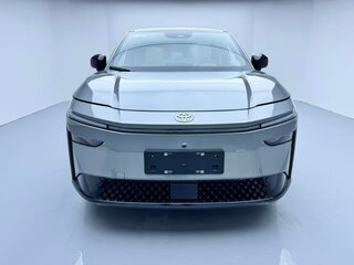 2026 Toyota bZ3X 58.3 kWh, серебристый, 2780000 рублей, вид 1