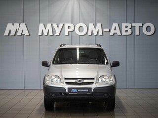 2019 Chevrolet Niva I Рестайлинг, серебристый, 830000 рублей, вид 2