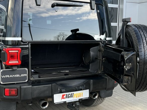 2011 Jeep Wrangler III (JK), чёрный - вид 8
