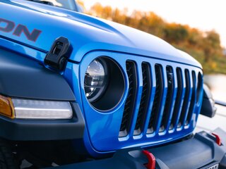 2022 Jeep Wrangler IV (JL), синий, 5800000 рублей, вид 2