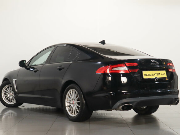 2014 Jaguar XF I Рестайлинг, чёрный - вид 3