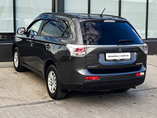 2013 Mitsubishi Outlander III, серый, 1523000 рублей, вид 3