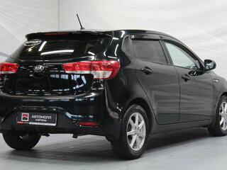 2015 Kia Rio III Рестайлинг, чёрный, 979000 рублей, вид 5